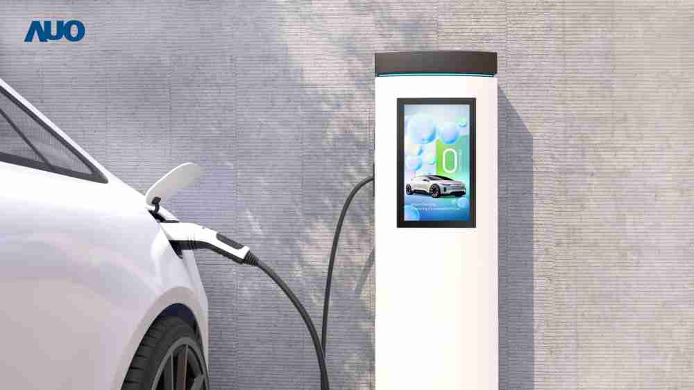 友達〝EVSE車用充電樁解決方案〞專為電動汽車充電樁設計，，，，具有高亮度、、、克服戶外艱難環境的耐溫、、耐紫外線等特性，，，，並搭載散熱性及擴充性強的高效能工業電腦，，，可實現人機互動訴求，，，，如資訊顯示、、、、支付等應用